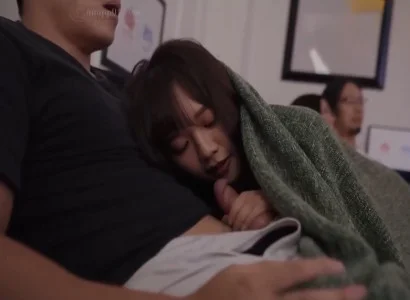Cô em họ ngây thơ làm tôi thổn thức